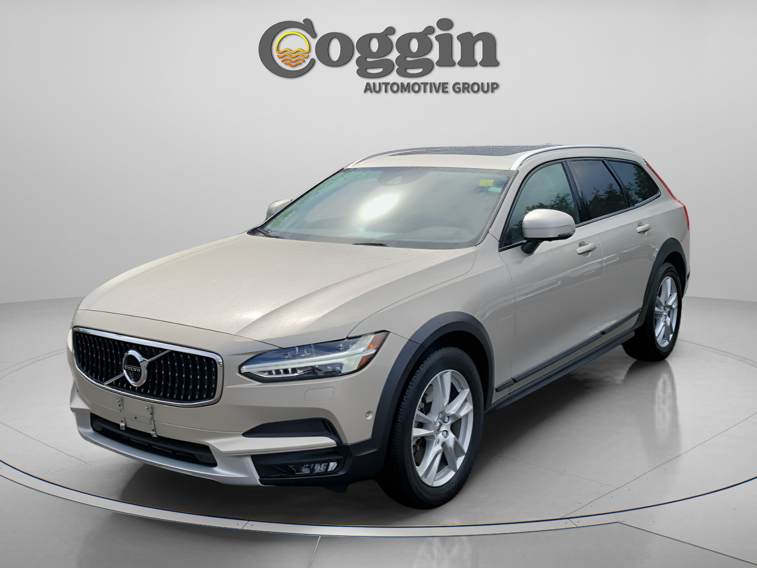 2019 Volvo V90 Cross Country T5 AWD's photo
