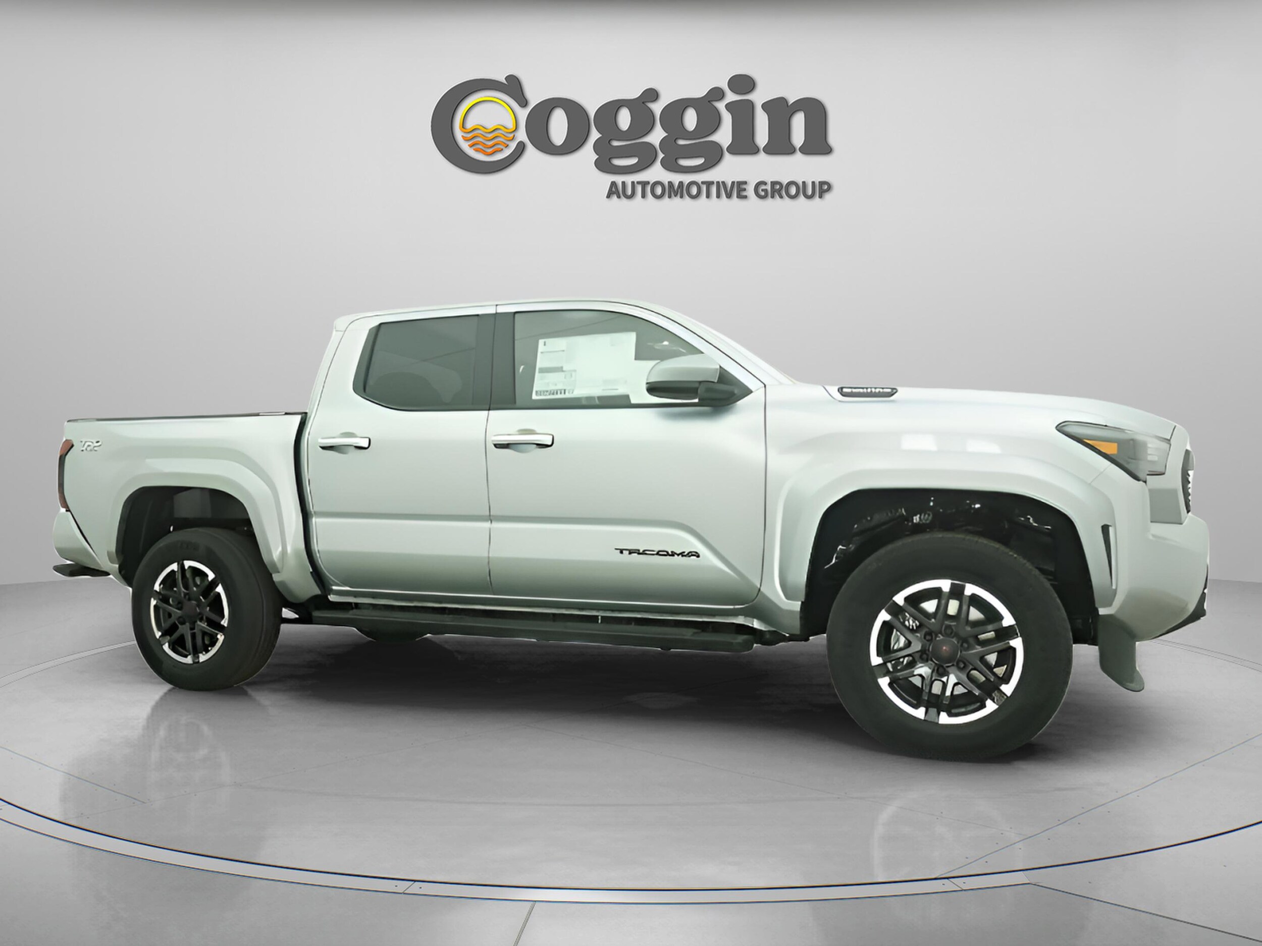 2025 Toyota Tacoma TRD Sport - Photo 26