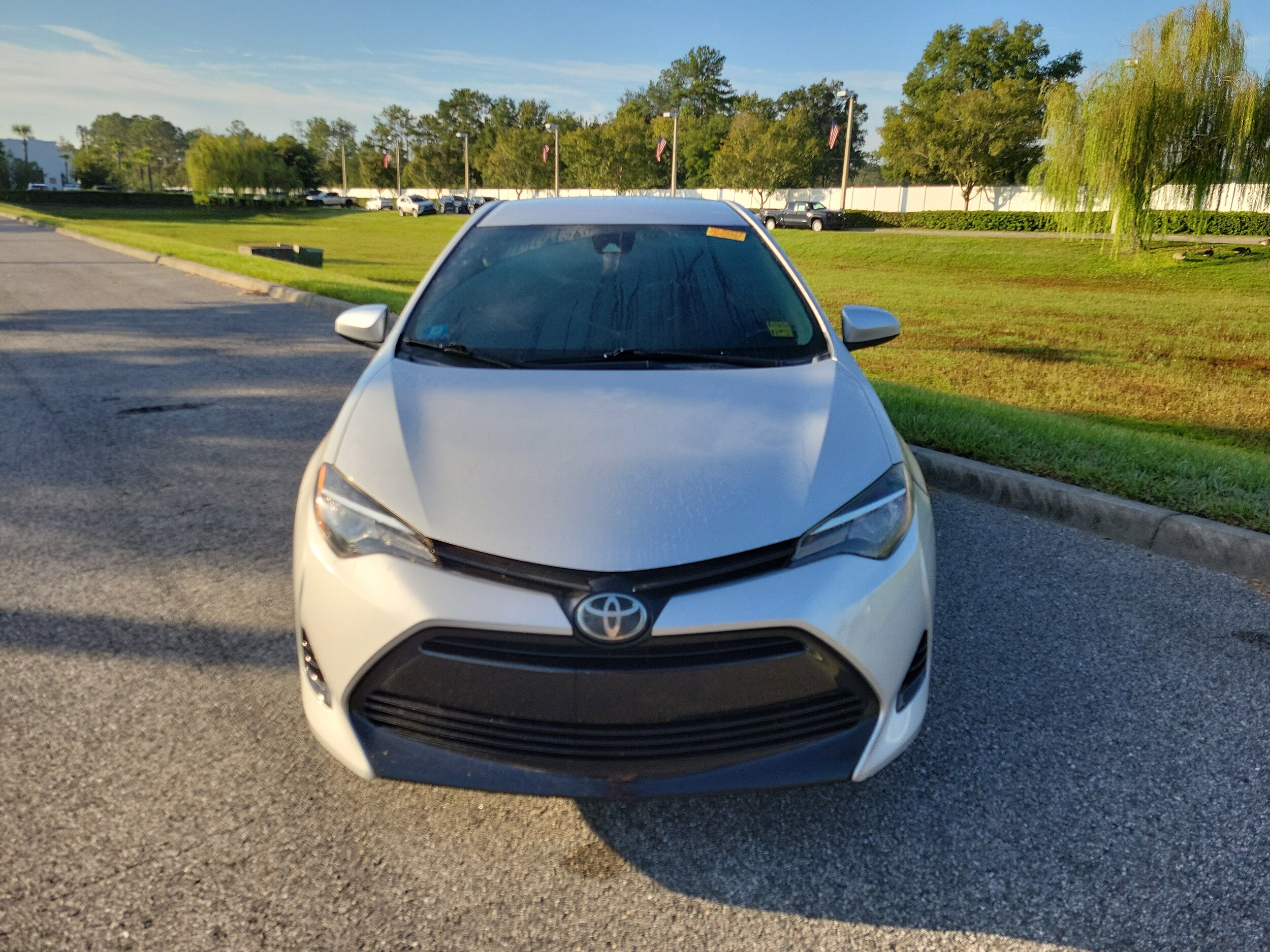 2017 Toyota Corolla L photo 2