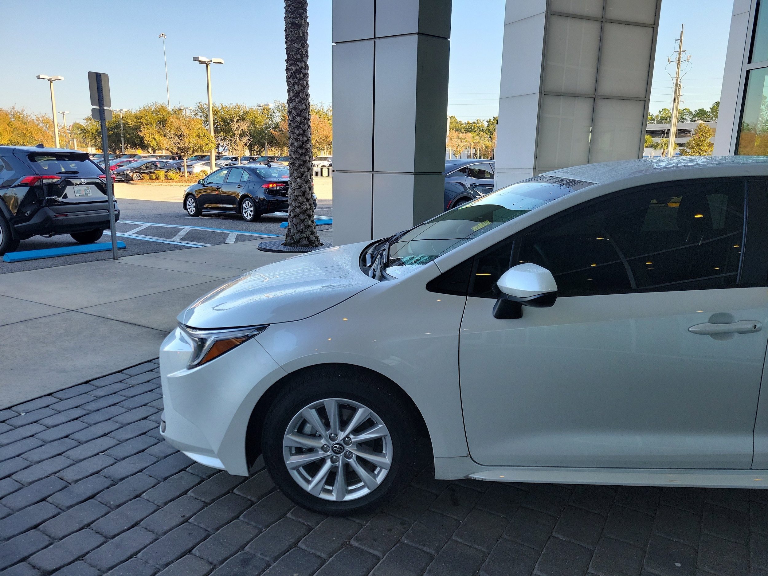 Certified 2025 Toyota Corolla LE with VIN JTDBCMFE1S3089587 for sale in Kansas City