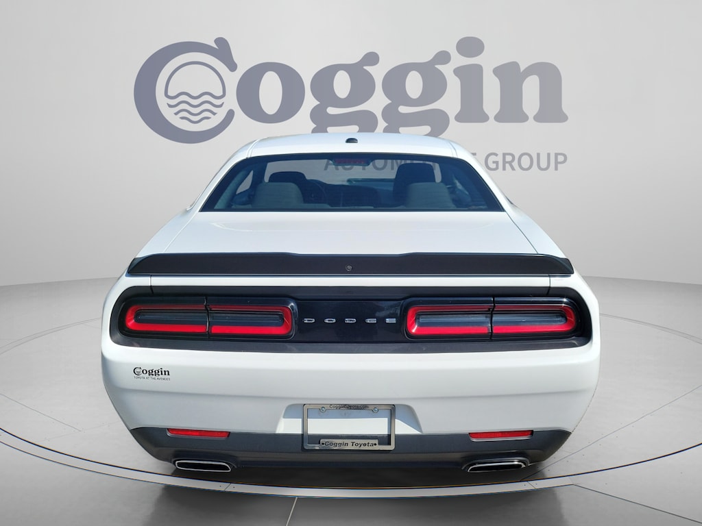 Used 2023 Dodge Challenger SXT Coupe