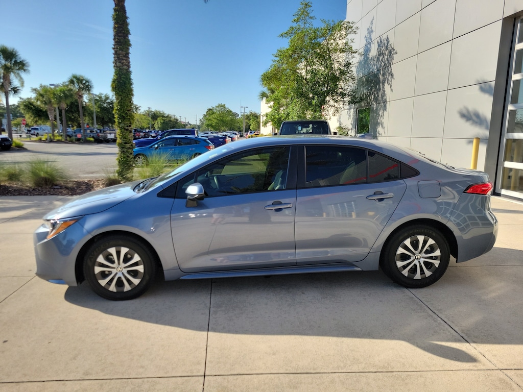 Certified 2022 Toyota Corolla Hybrid LE Sedan