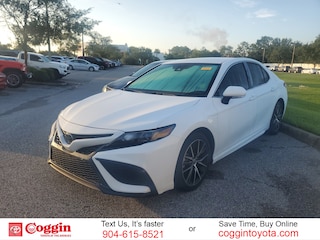 2023 Toyota Camry SE Sedan