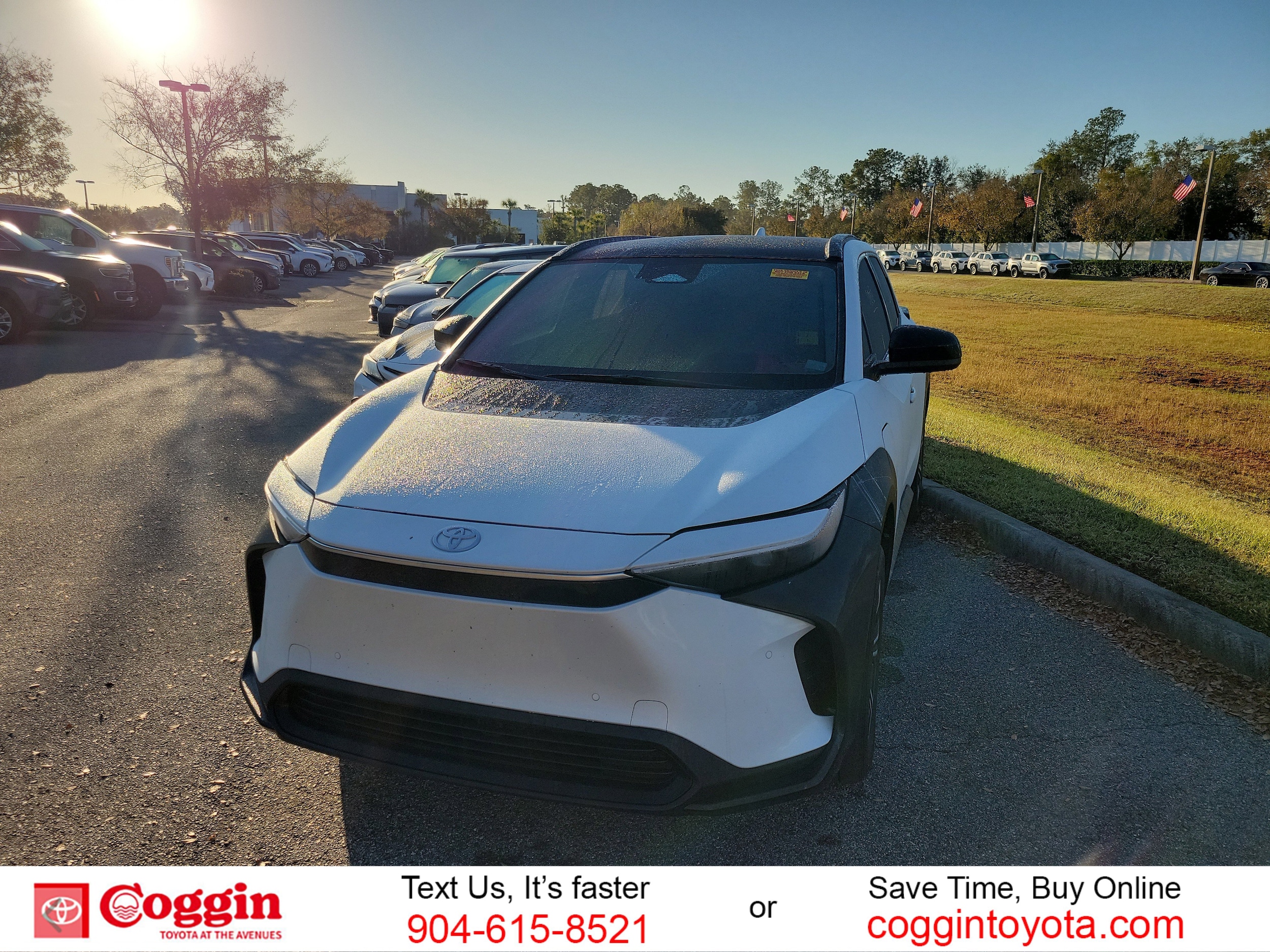 2024 Toyota bZ4X XLE's photo