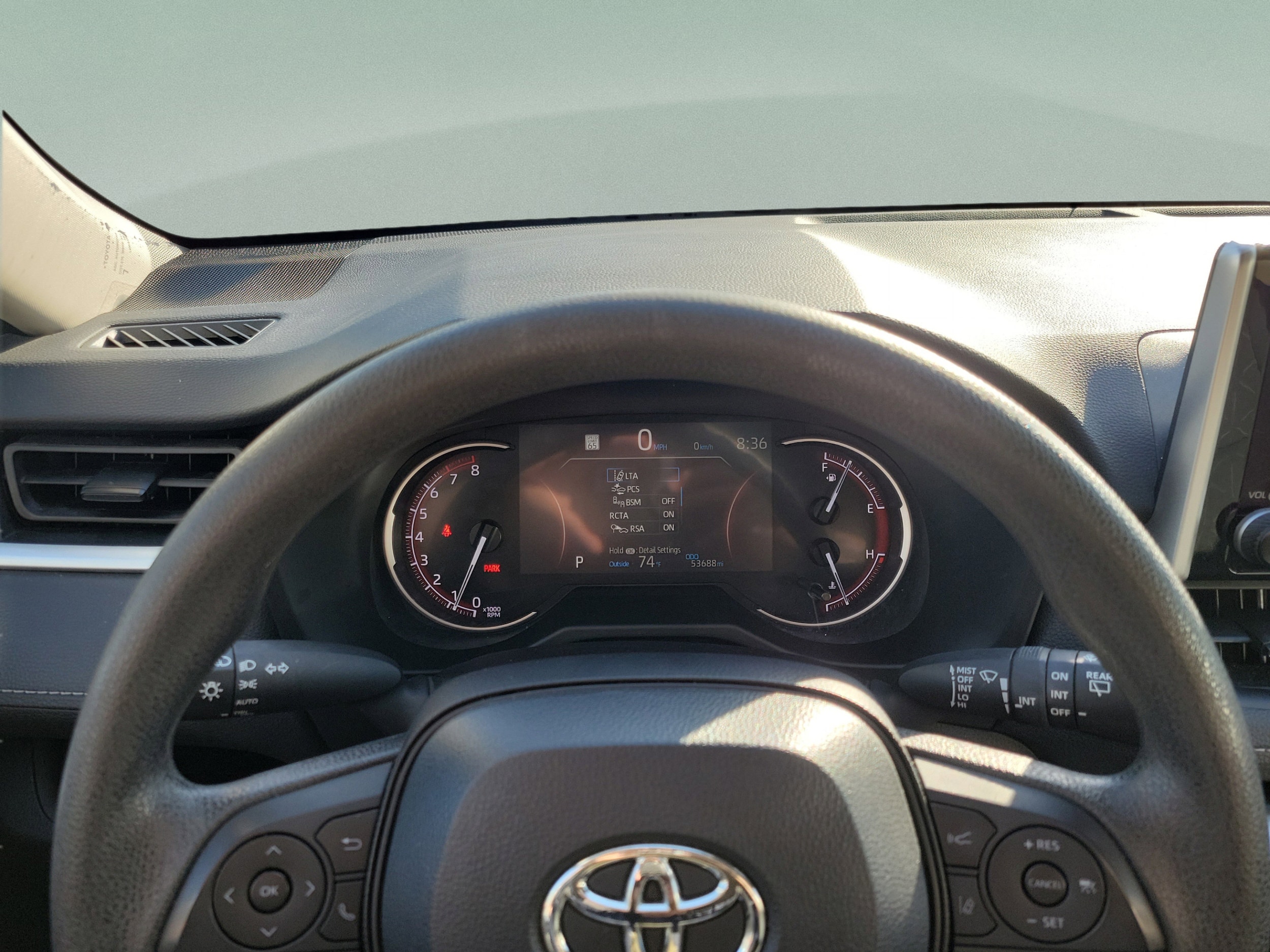2024 Toyota RAV4 XLE - Photo 21