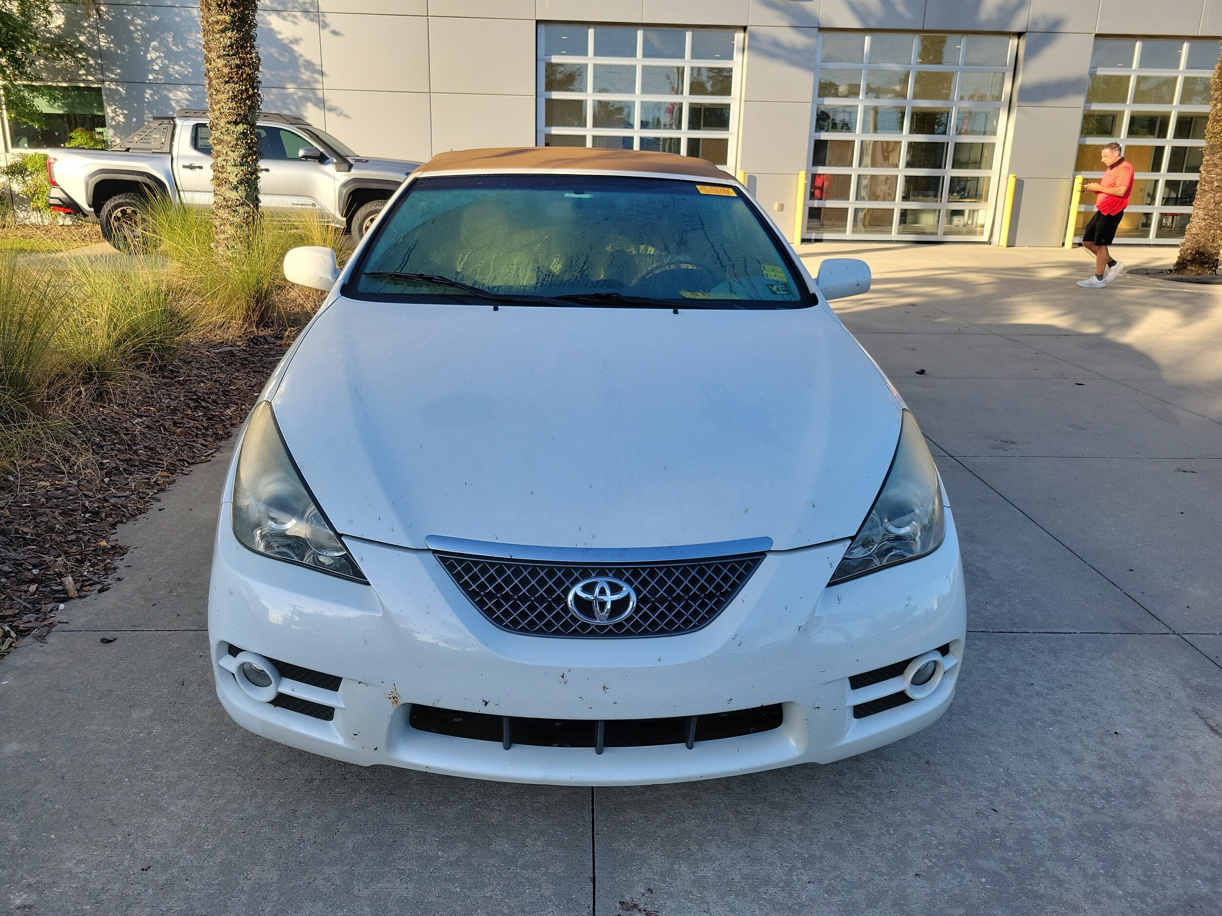 2008 Toyota Camry Solara SE photo 2