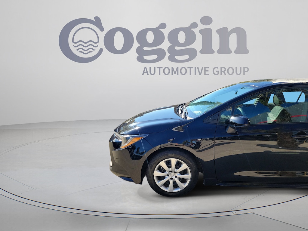 Used 2025 Toyota Corolla LE Sedan