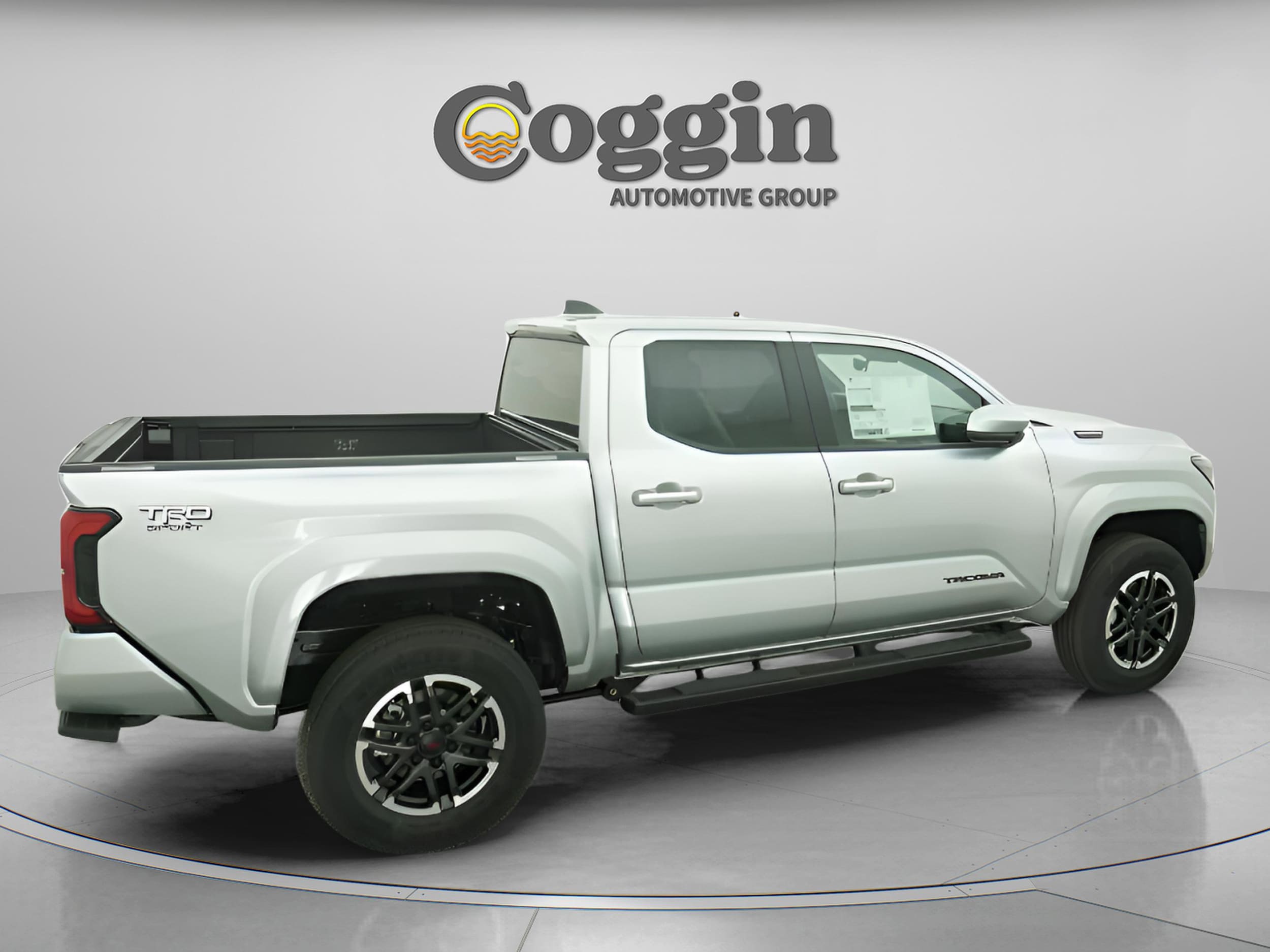 2025 Toyota Tacoma TRD Sport - Photo 22