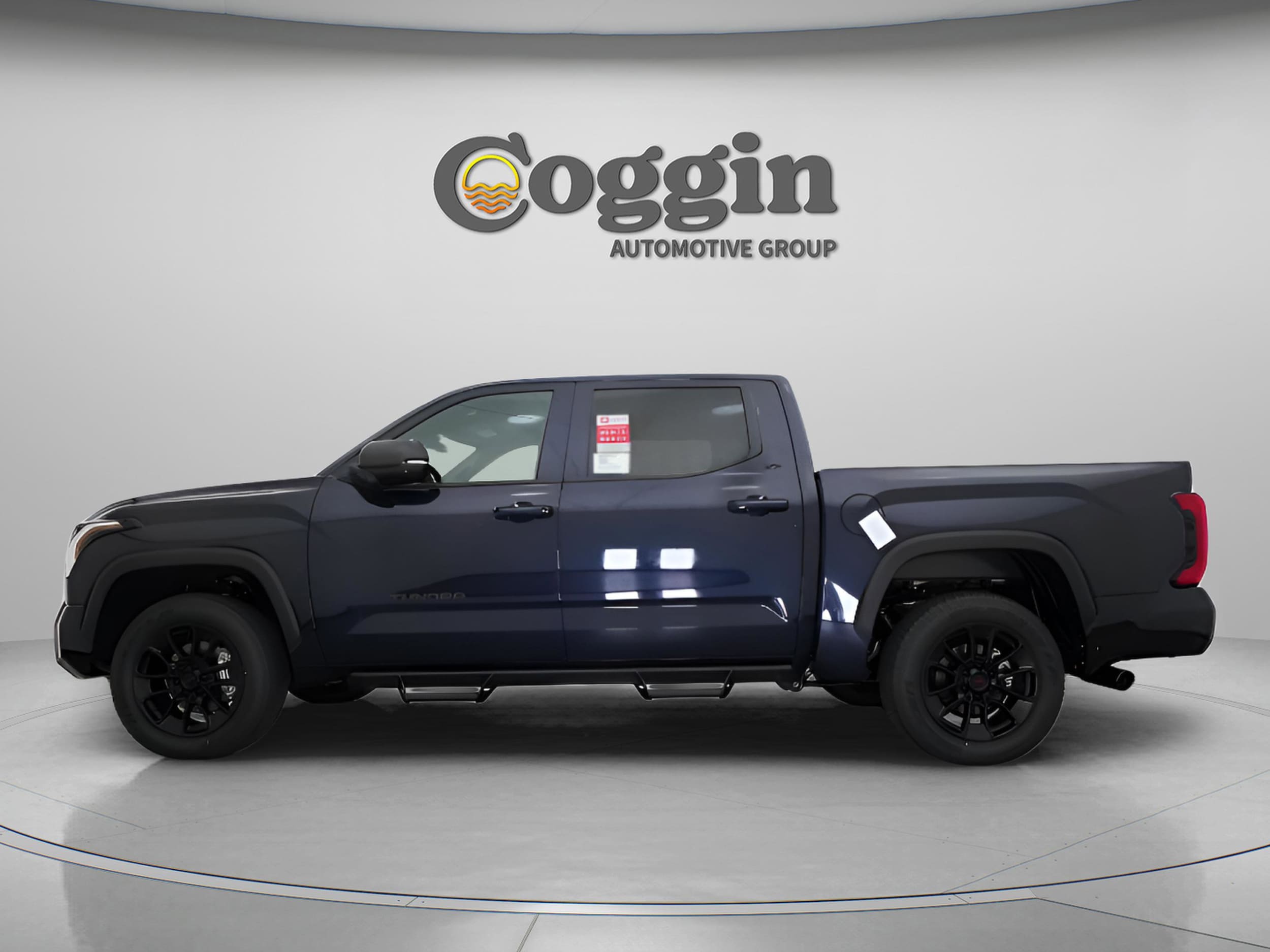 2026 Toyota Tundra SR5 - Photo 7