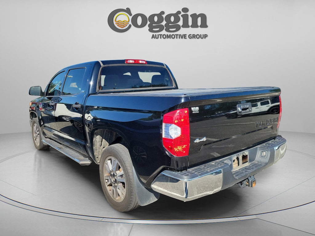 Used 2017 Toyota Tundra SR5 5.7L V8 w/FFV Truck CrewMax