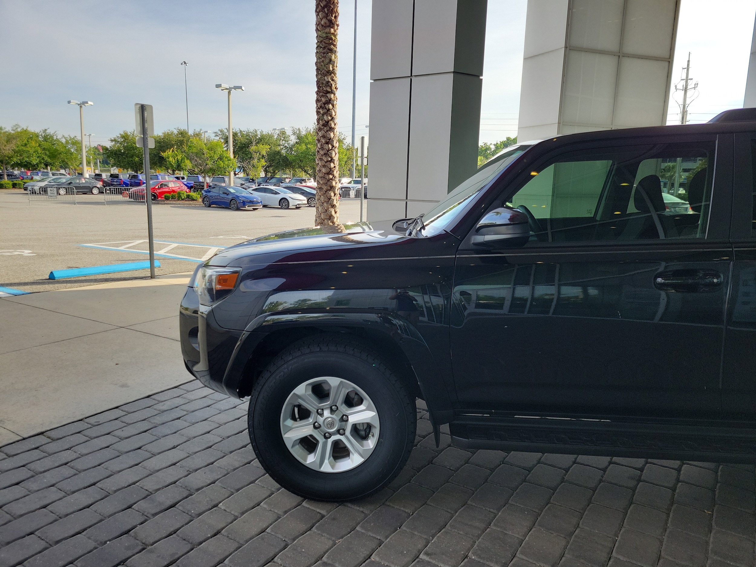 Used 2020 Toyota 4Runner SR5 with VIN JTEBU5JR1L5801613 for sale in Jacksonville, FL