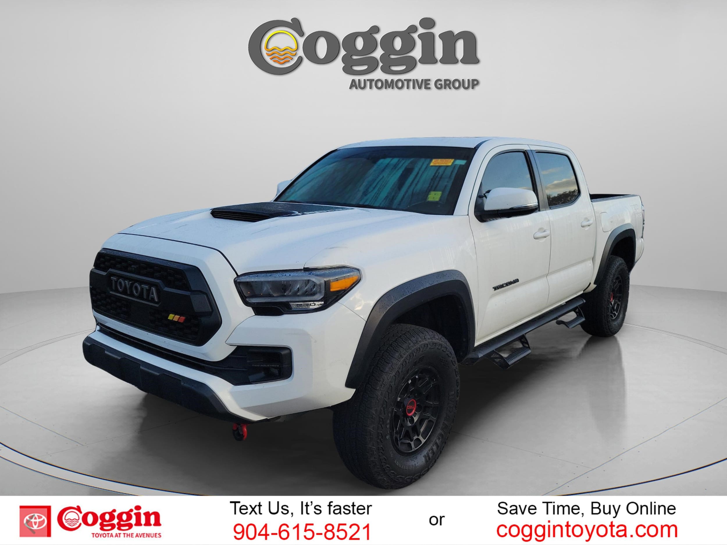 2022 Toyota Tacoma TRD Pro's photo