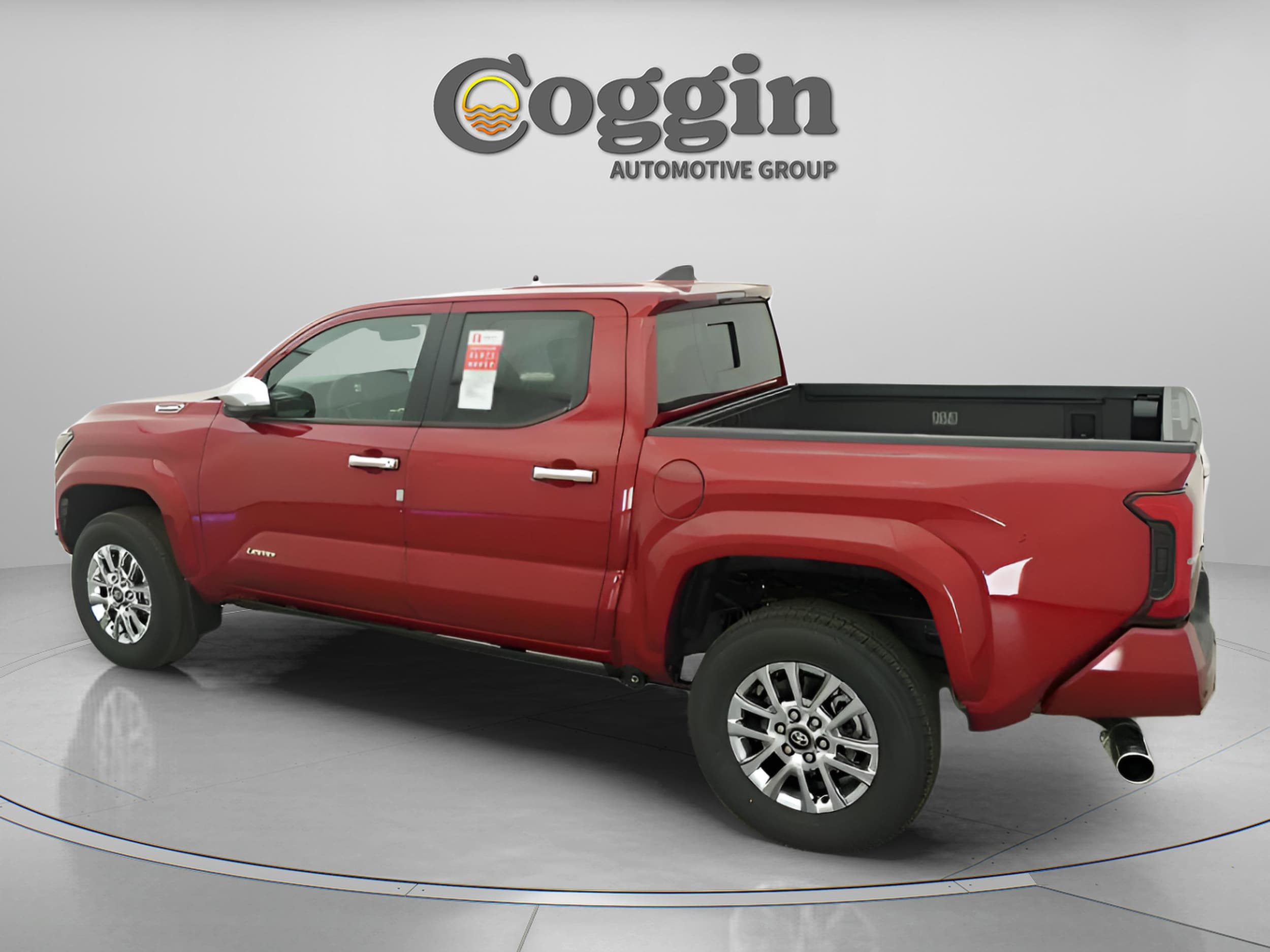 2025 Toyota Tacoma Limited - Photo 8