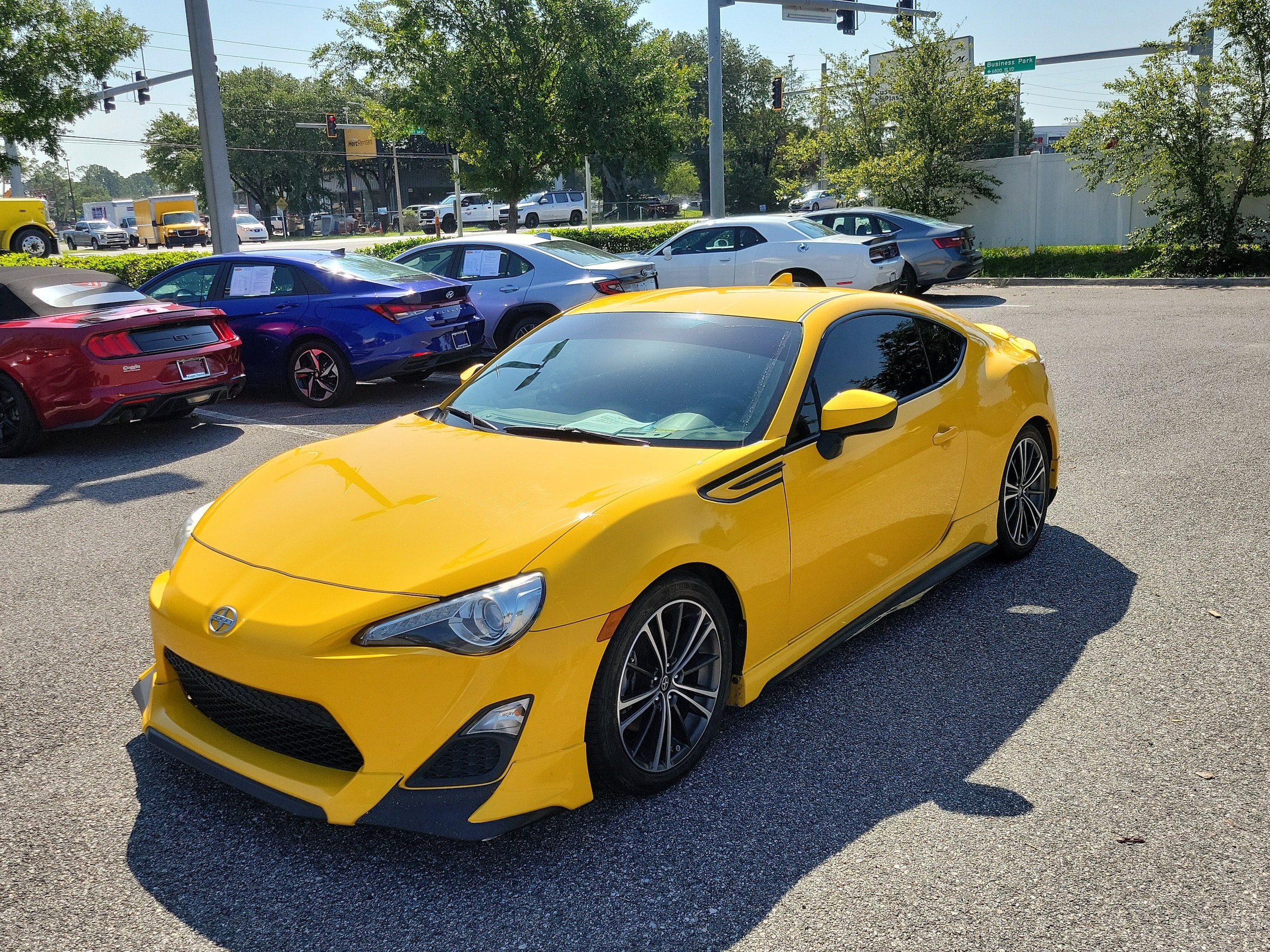 2015 Scion FR-S AT's photo