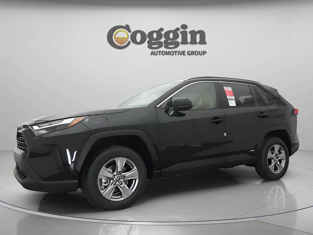 Used 2025 Toyota RAV4 Hybrid LE SUV