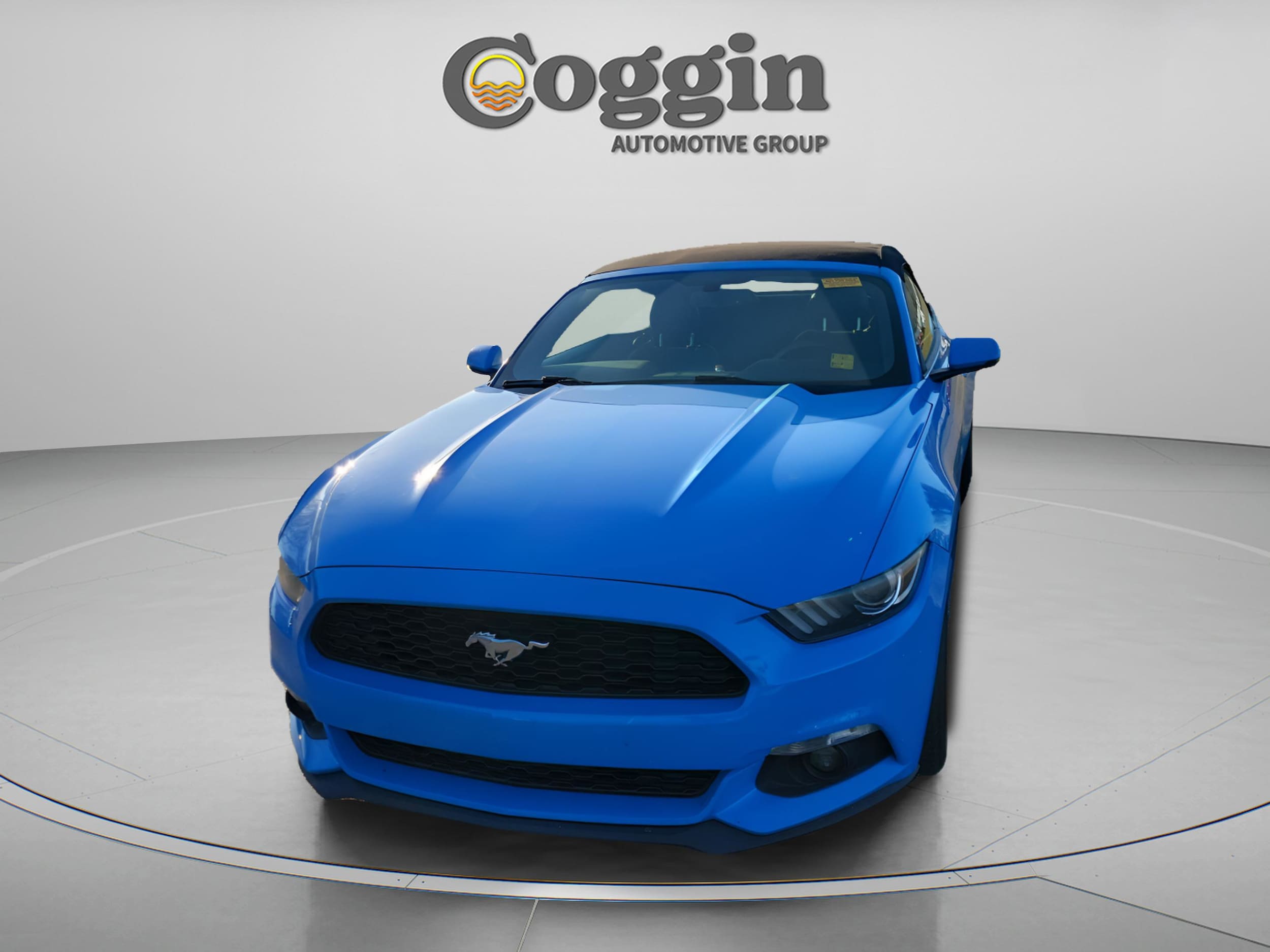 2017 Ford Mustang EcoBoost Premium's photo