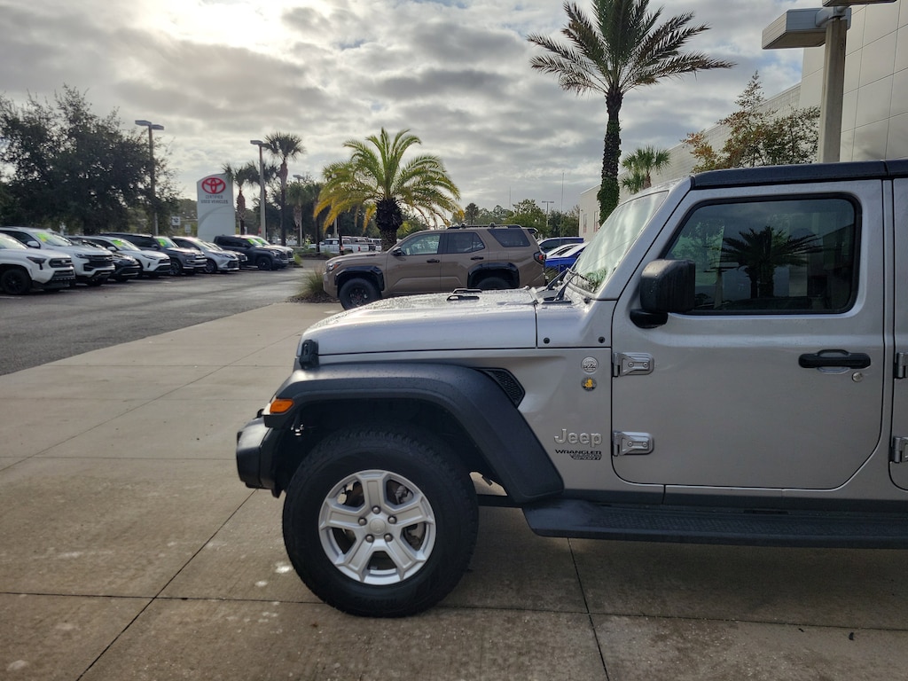 Used 2019 Jeep Wrangler Unlimited Sport 4x4 SUV