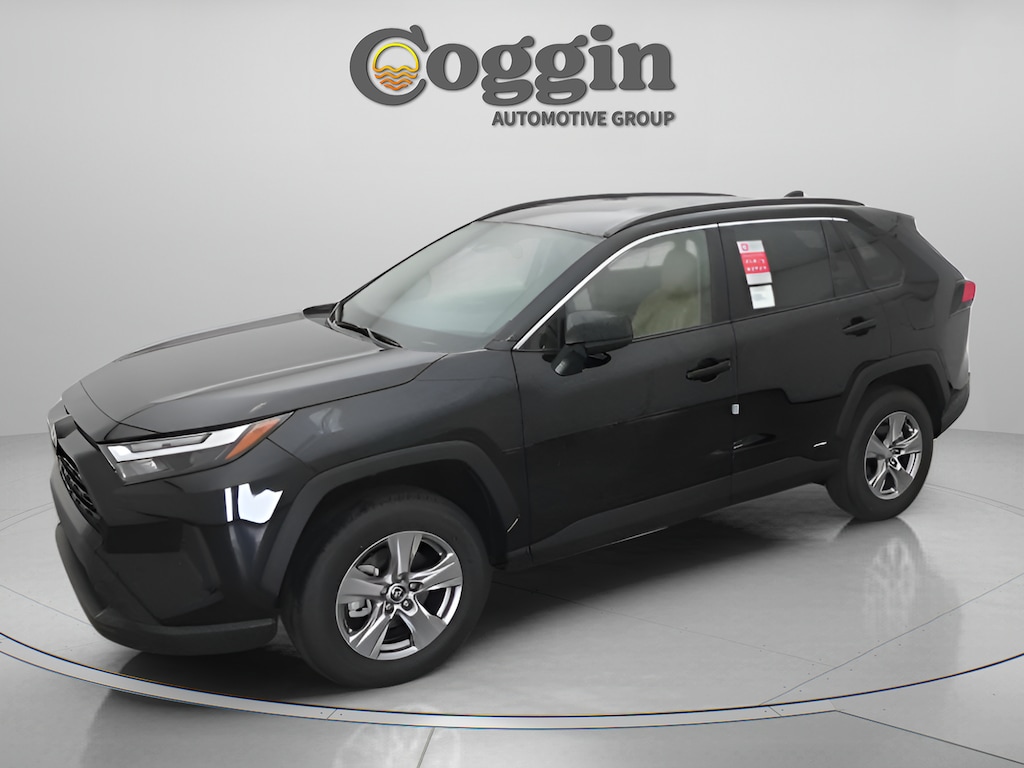 Used 2025 Toyota RAV4 Hybrid LE SUV