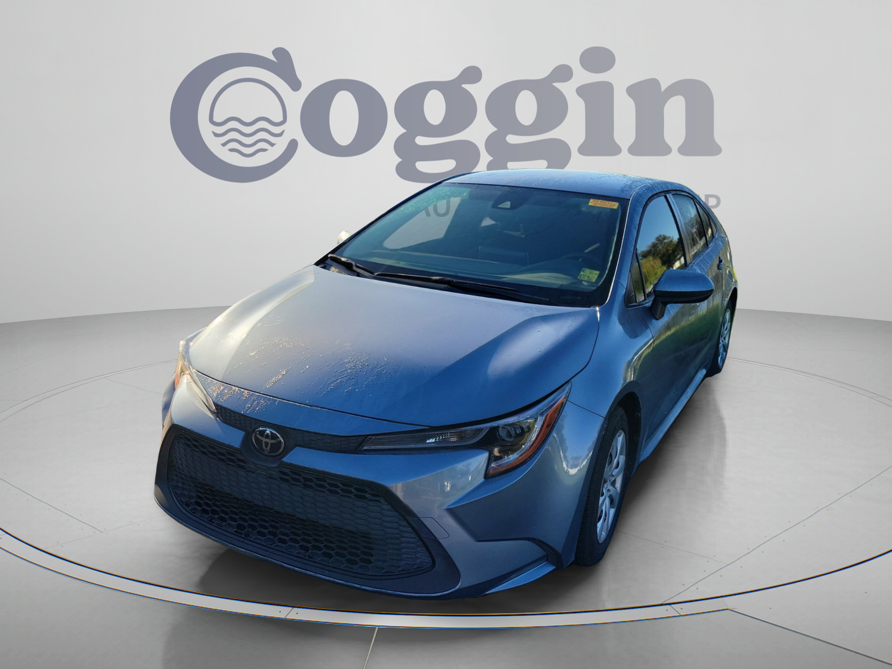 Used 2021 Toyota Corolla LE Sedan