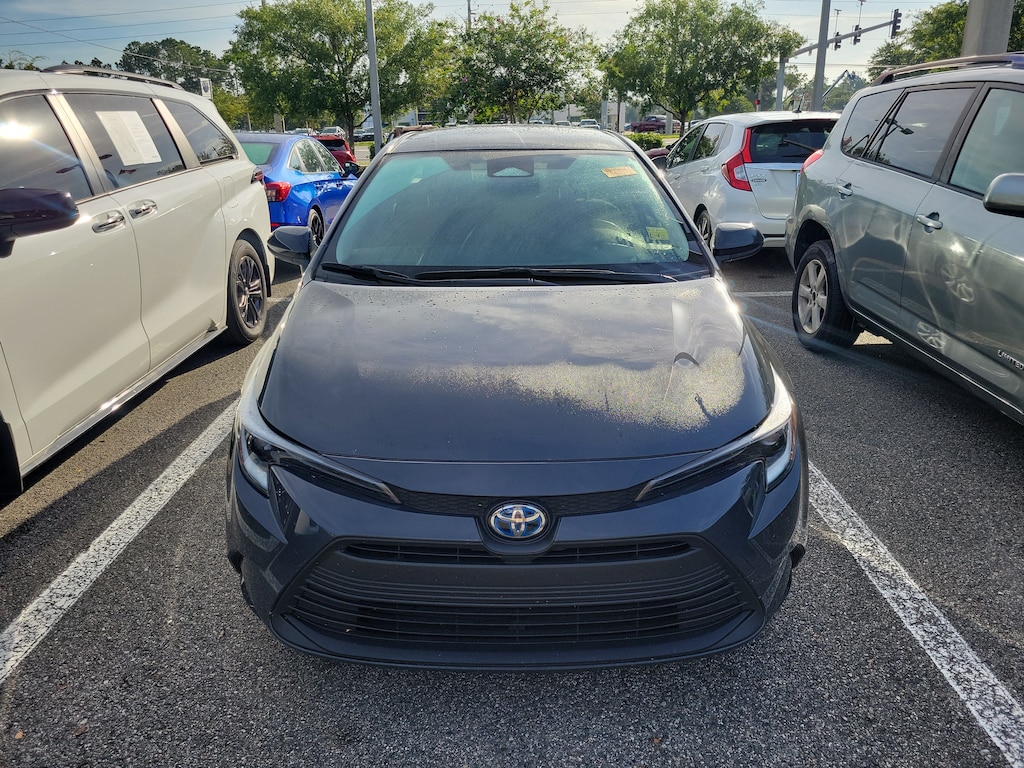 Used 2025 Toyota Corolla Hybrid LE Sedan