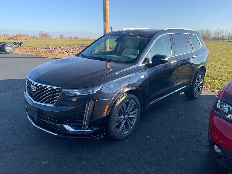 2022 Cadillac XT6 Premium Luxury photo 2