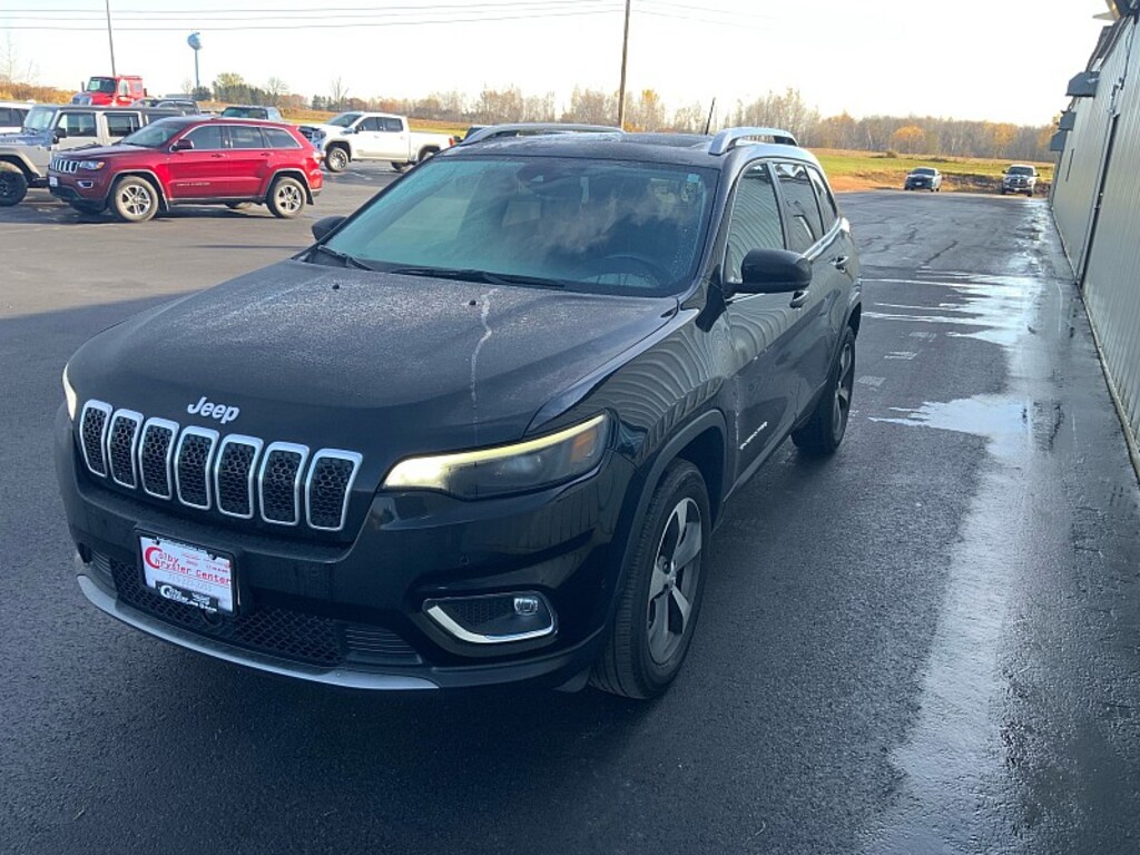 Used 2021 Jeep Cherokee Limited Full Size SUV