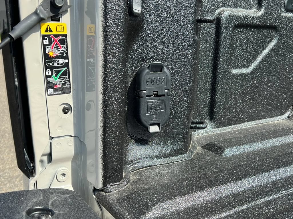 2026 GMC Sierra 2500HD AT4 - Photo 10
