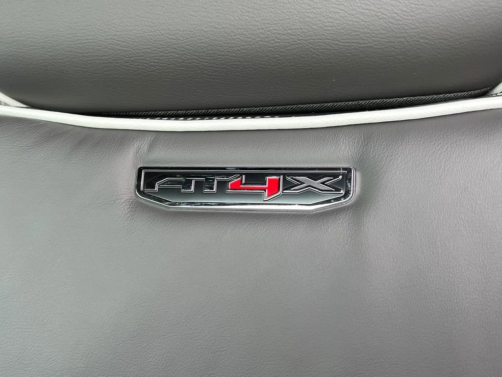 2026 GMC Sierra 1500 AT4X - Photo 22