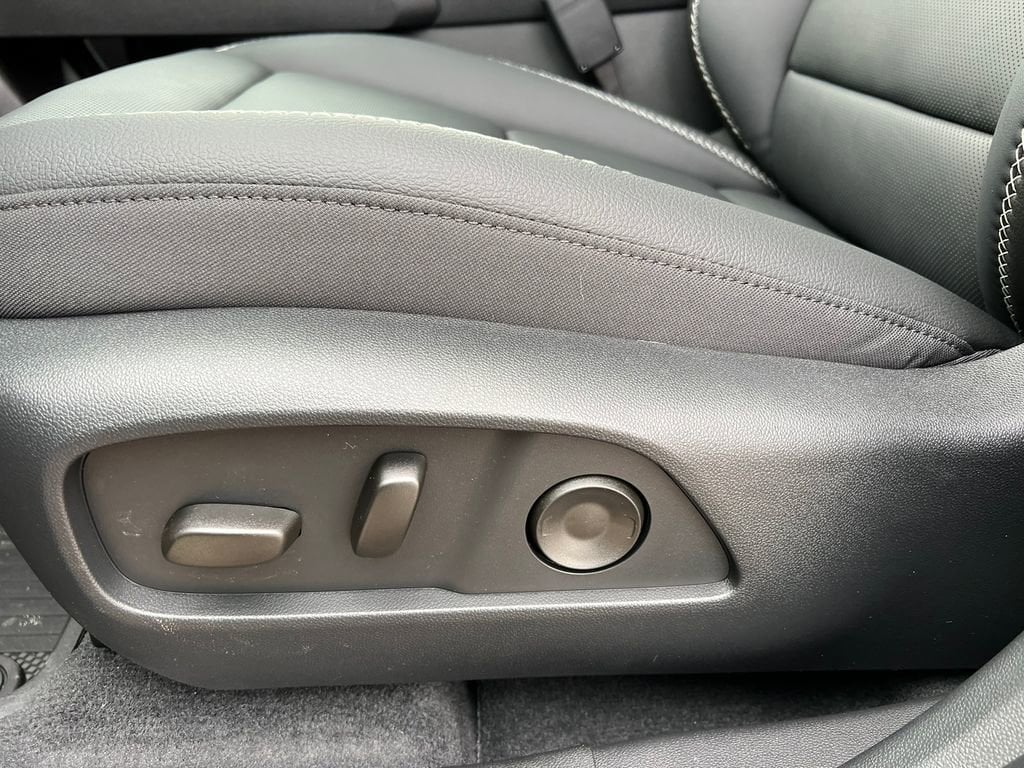 2026 GMC Terrain Denali - Photo 10