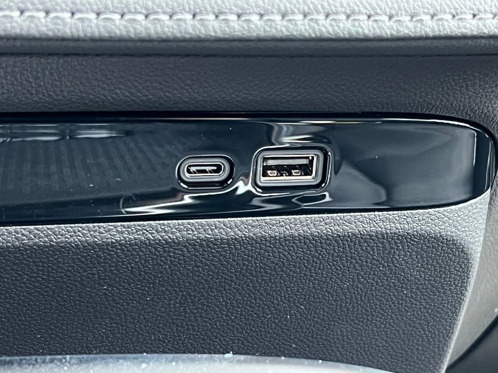 2026 Buick Enclave Sport Touring - Photo 27