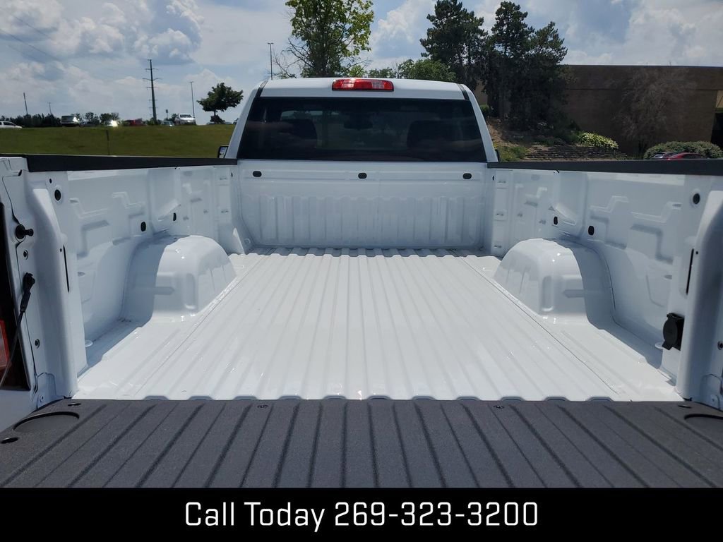 2025 GMC Sierra 1500 Pro - Photo 24