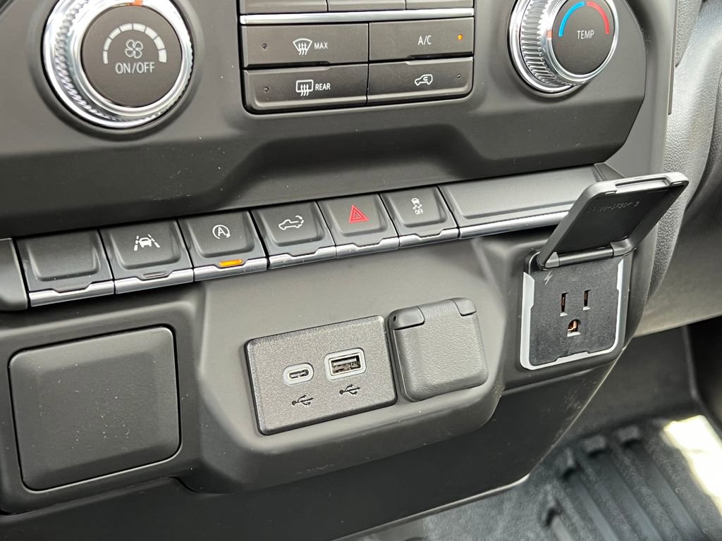 2025 GMC Sierra 1500 Pro - Photo 25
