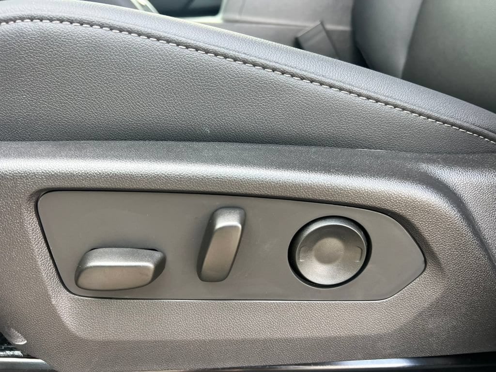 2026 GMC Canyon Elevation - Photo 11