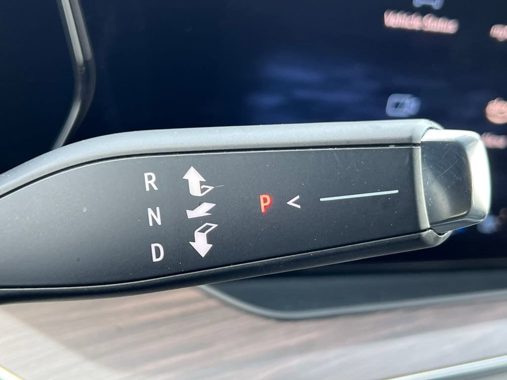 2025 Chevrolet Suburban Premier - Photo 26