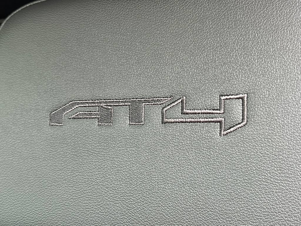2026 GMC Sierra 2500HD AT4 - Photo 20