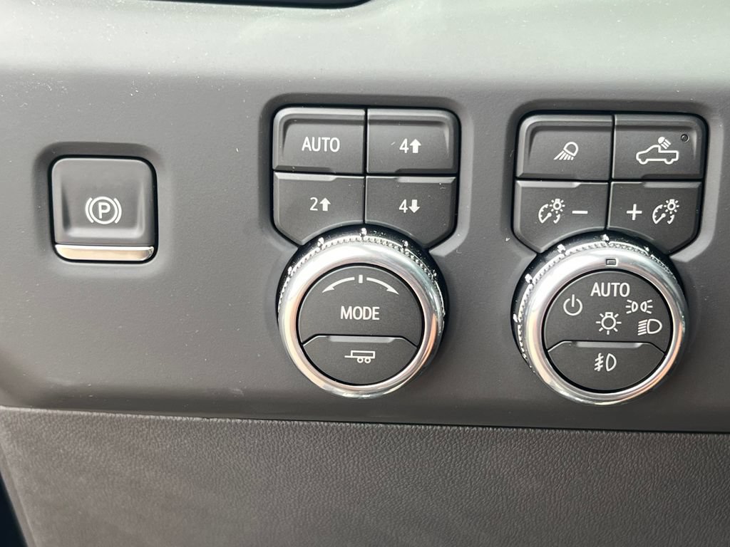 2026 GMC Sierra 1500 AT4X - Photo 23
