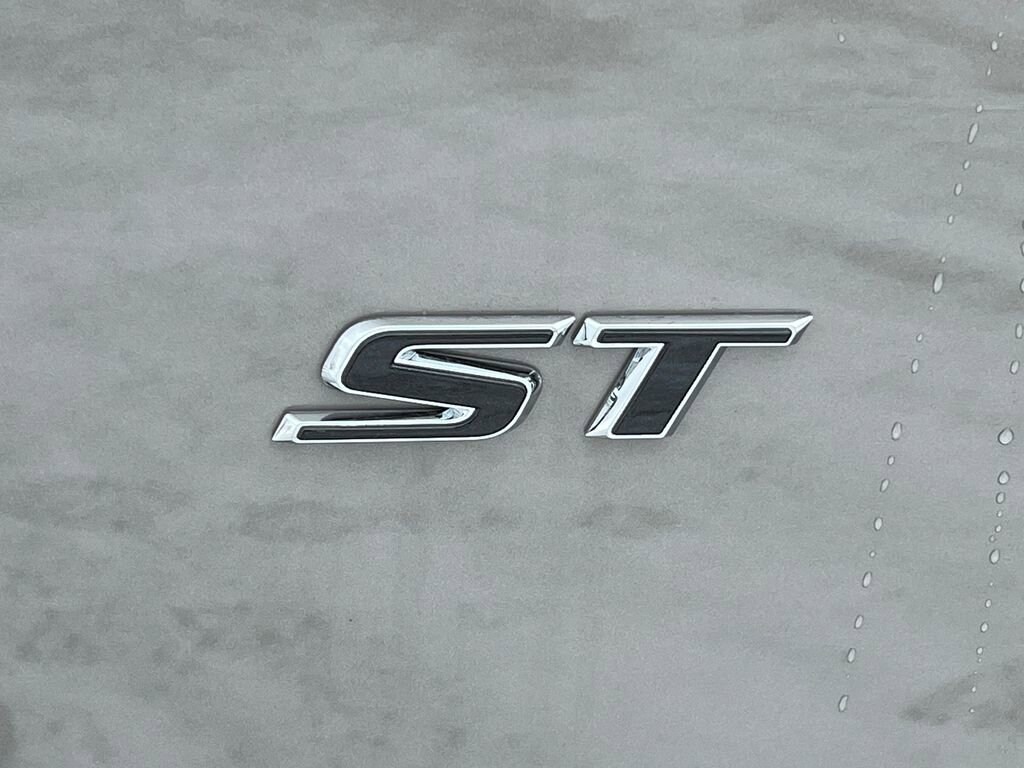 New 2026 Buick Enclave Sport Touring SUV