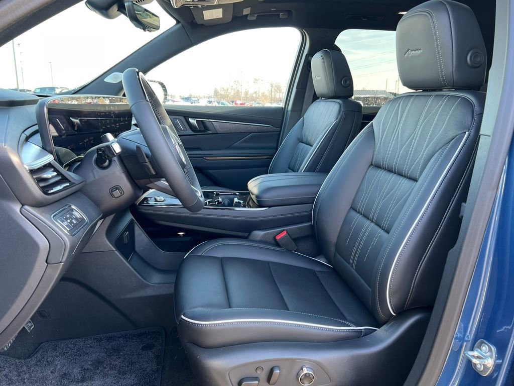 New 2026 Buick Enclave Avenir SUV