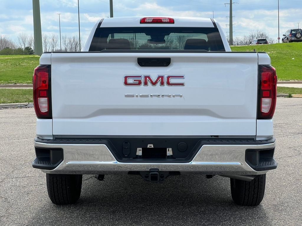 2025 GMC Sierra 1500 Pro - Photo 32