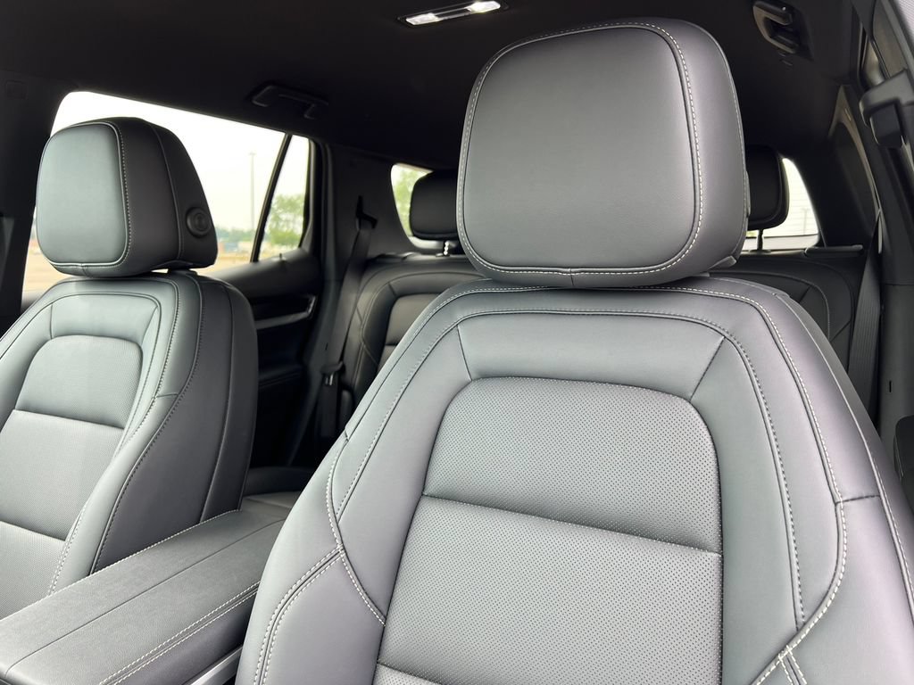 2027 GMC Terrain Elevation - Photo 11
