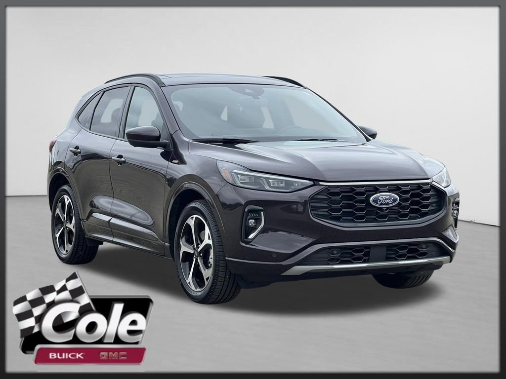 2023 Ford Escape 