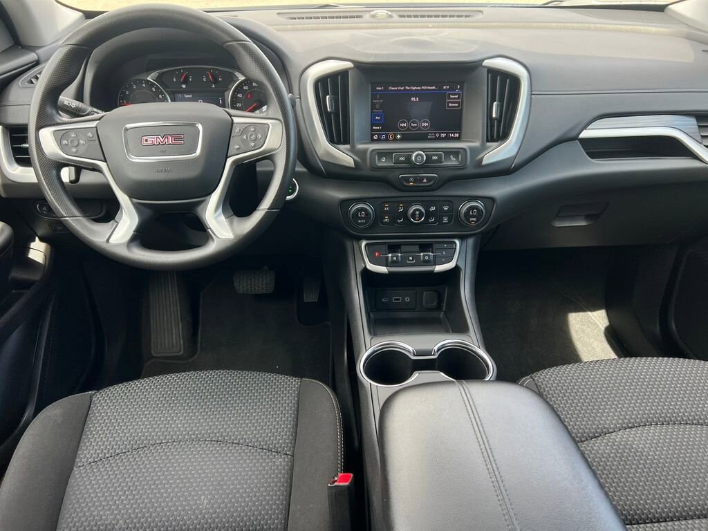 Used 2023 GMC Terrain SLE SUV