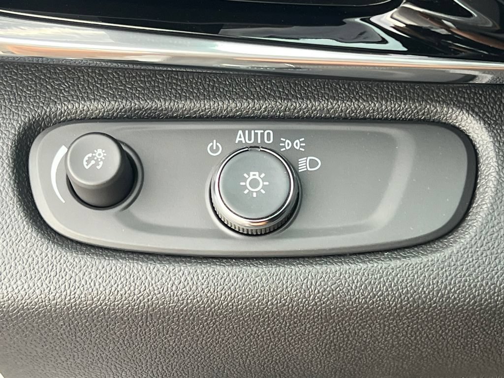 2026 Buick Envista Sport Touring - Photo 15