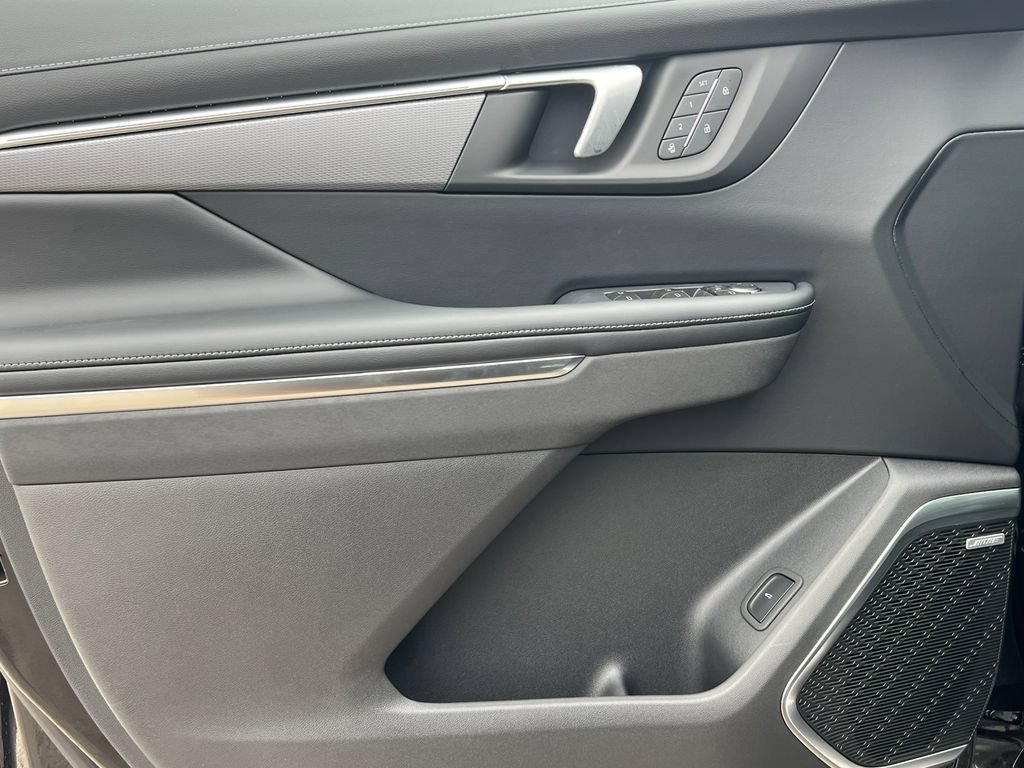 2027 Buick Enclave Sport Touring - Photo 17