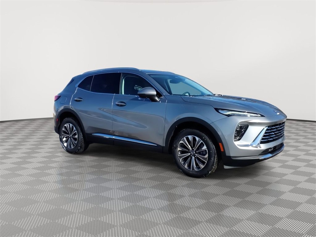2025 Buick Envision Preferred photo 2