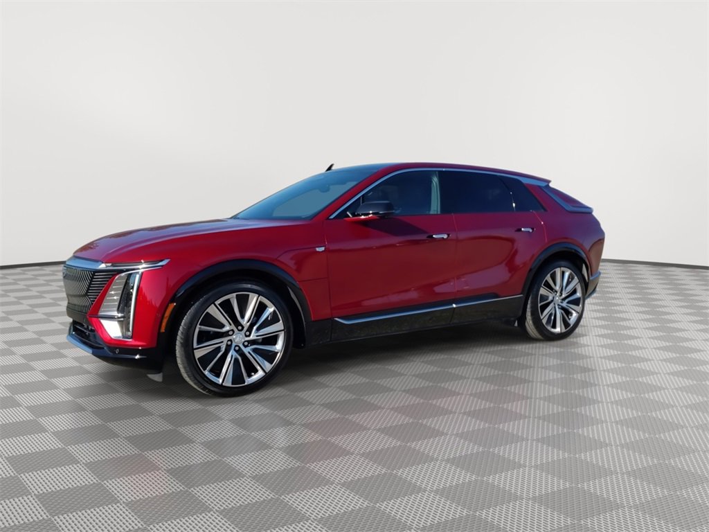 2024 Cadillac Lyriq Luxury photo 4