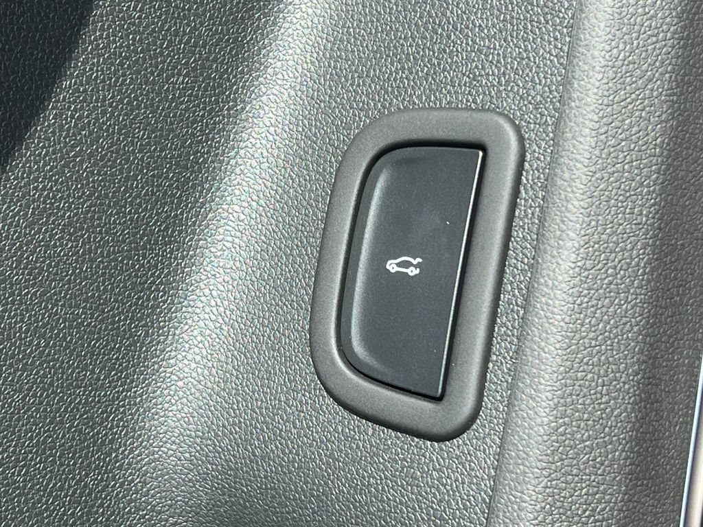 2027 Buick Enclave Preferred - Photo 16