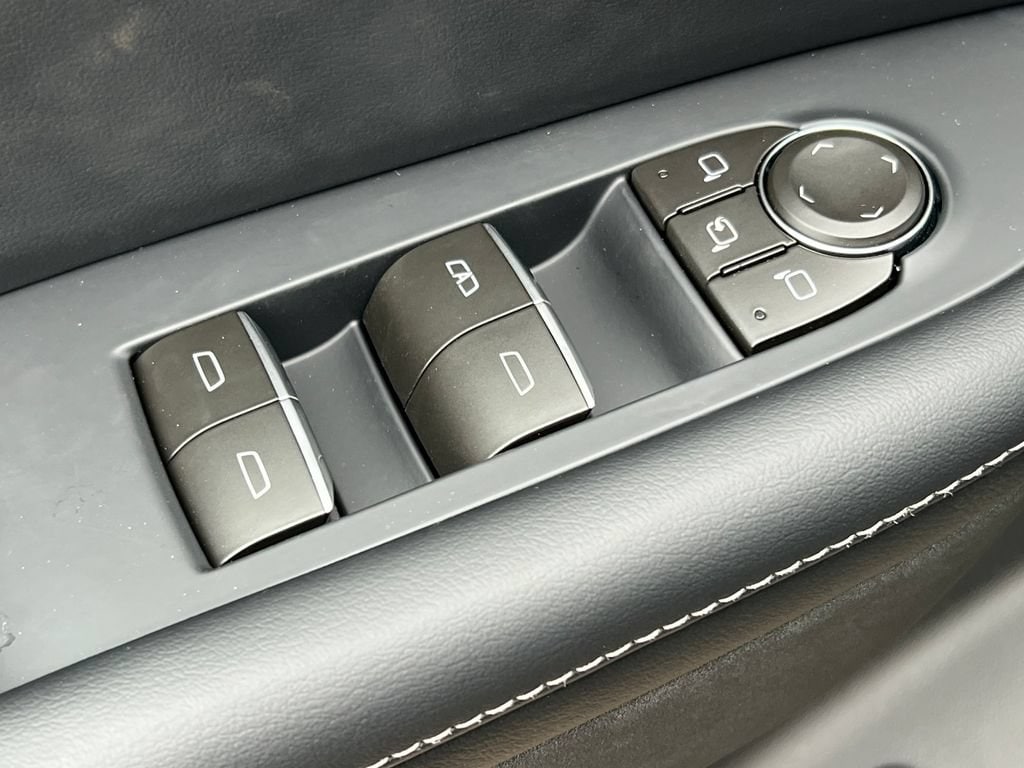 2027 Buick Enclave Sport Touring - Photo 20