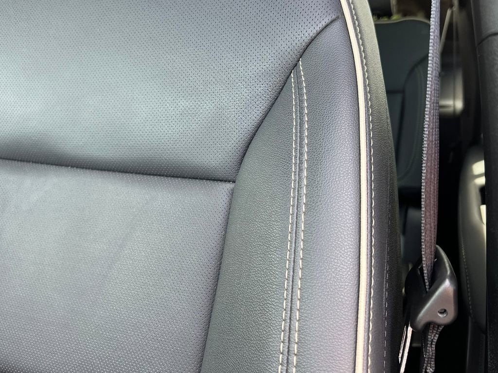 2025 Chevrolet Suburban Premier - Photo 16