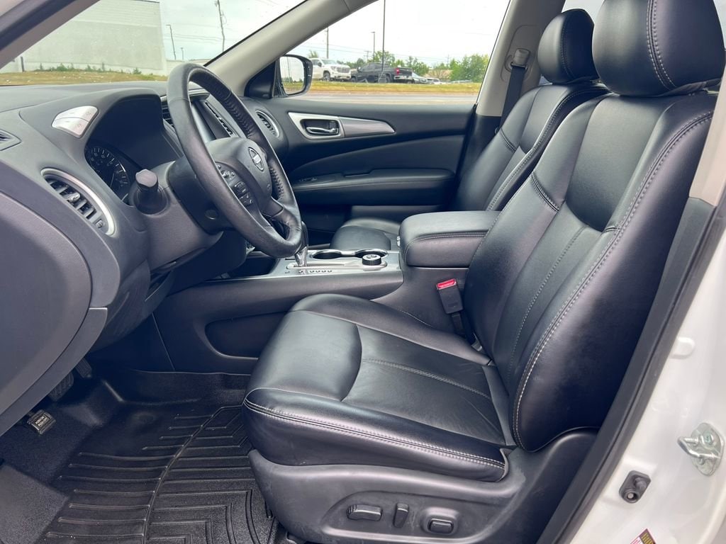 Used 2020 Nissan Pathfinder SL